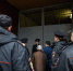 Подростки разбили стекло и бросили петарду в подъезд на проспекте Боголюбова - Regions.Ru